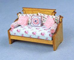 Q327 Dressed Day Bed - Style A