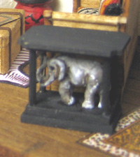 Q359 Elephant End Table Kit
